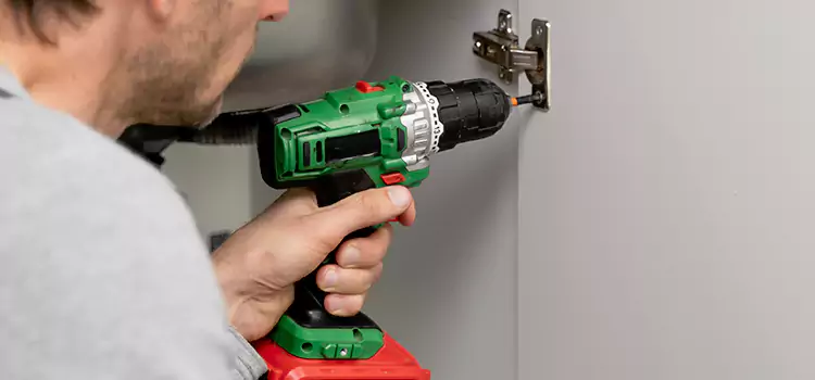 Commercial Door Hinge Repair Conroe